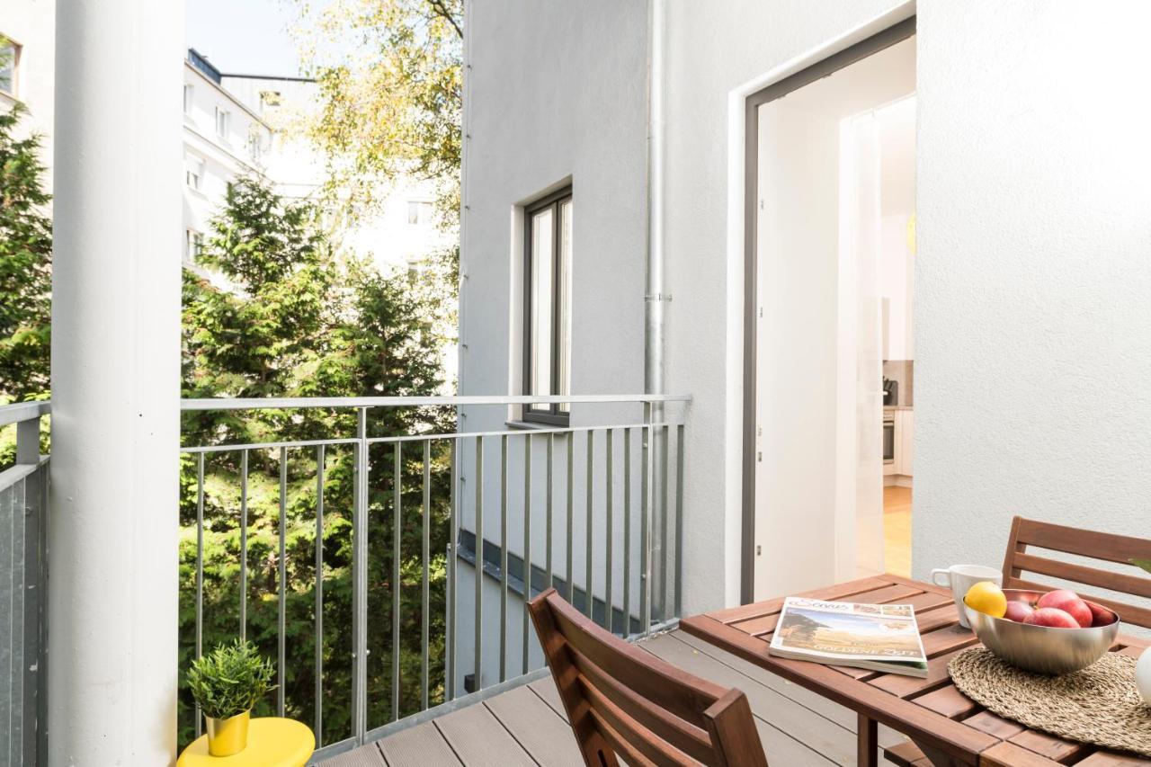 Prater Balcony Apartment *