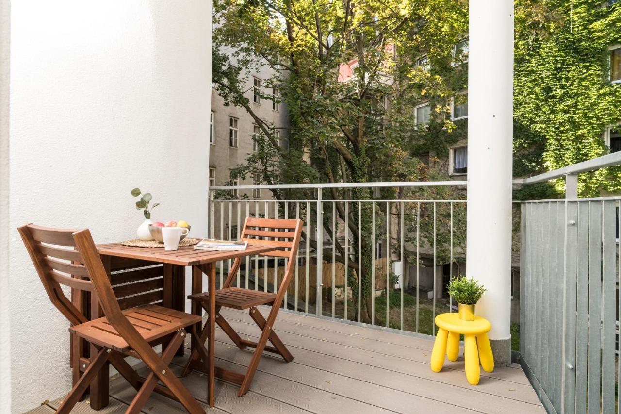 Apartment Prater Balcony